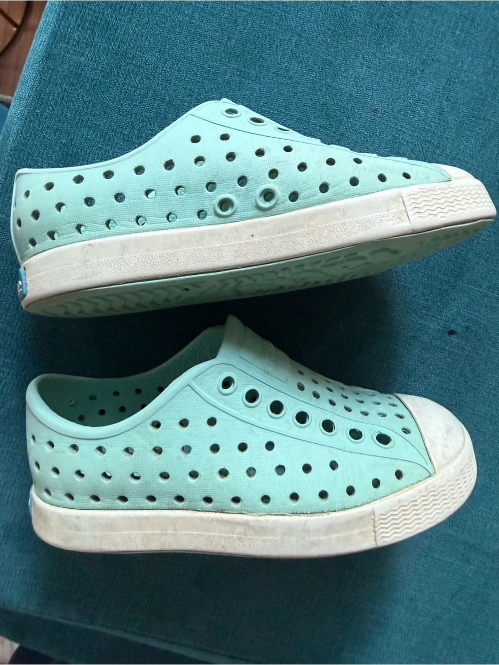 Native Kids Slip-On Water Shoes in Mint